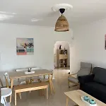 Avec Piscine Et Jacuzzi *
