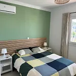 Avec Piscine Et Jacuzzi Prázdninový dům